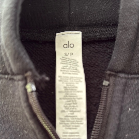 ALO Yoga Black Hooded Sweatshirt with Full Zipper - Picture 2 of 4